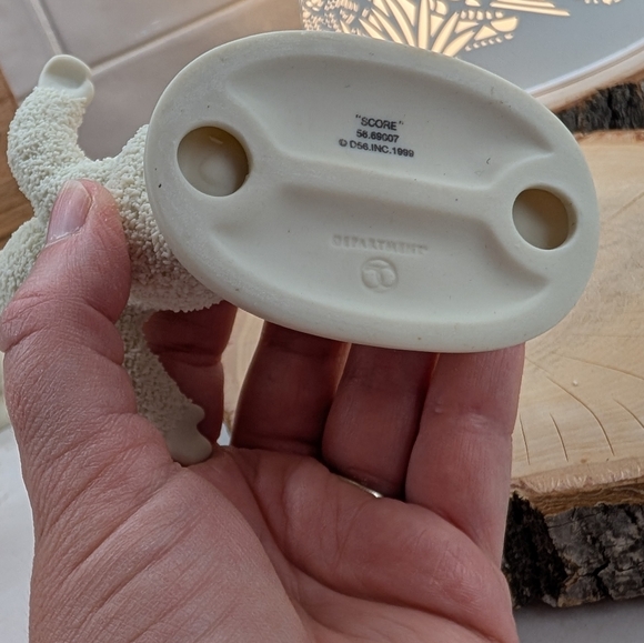 Department 56 Snowbabies - "Score" - Picture 3 of 3